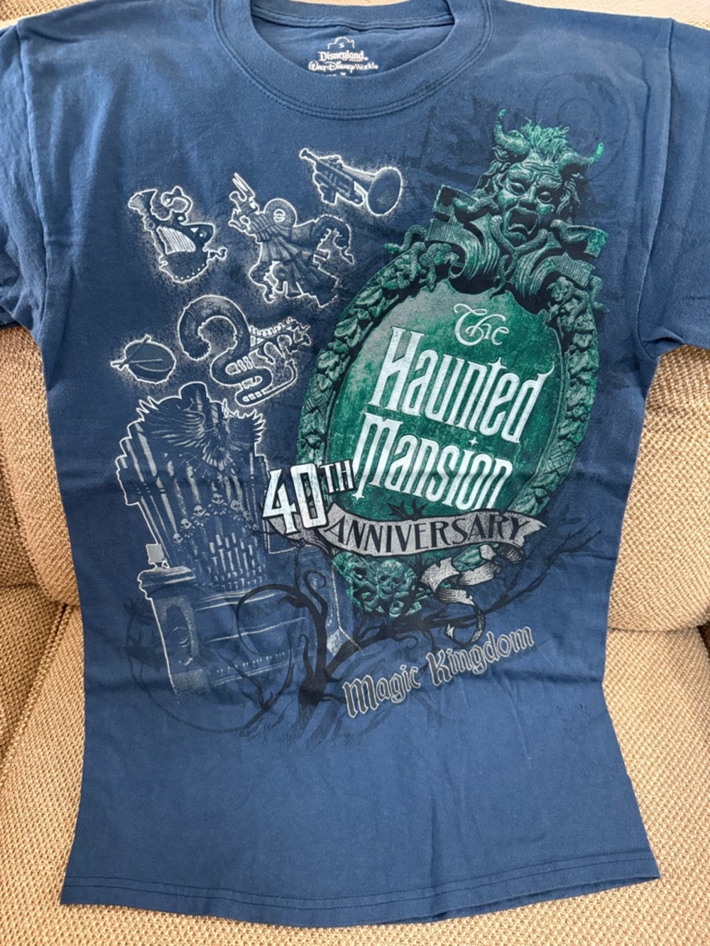 Disney Haunted Mansion 40th Anniversary T-Shirt Small